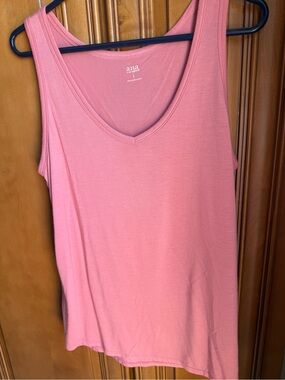 a.n.a Pink V-Neck Sleeveless Tank Top